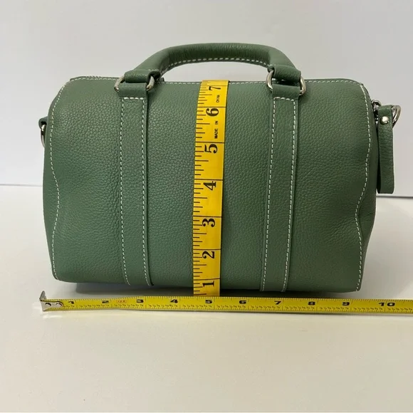 Roots Canada - Mini Banff Bag Tribe in green. Missing strap. - Picture 9 of 12